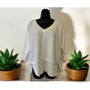 San Joy super soft oversized v-neck tunic sweater‎ Women’s Size M Medium